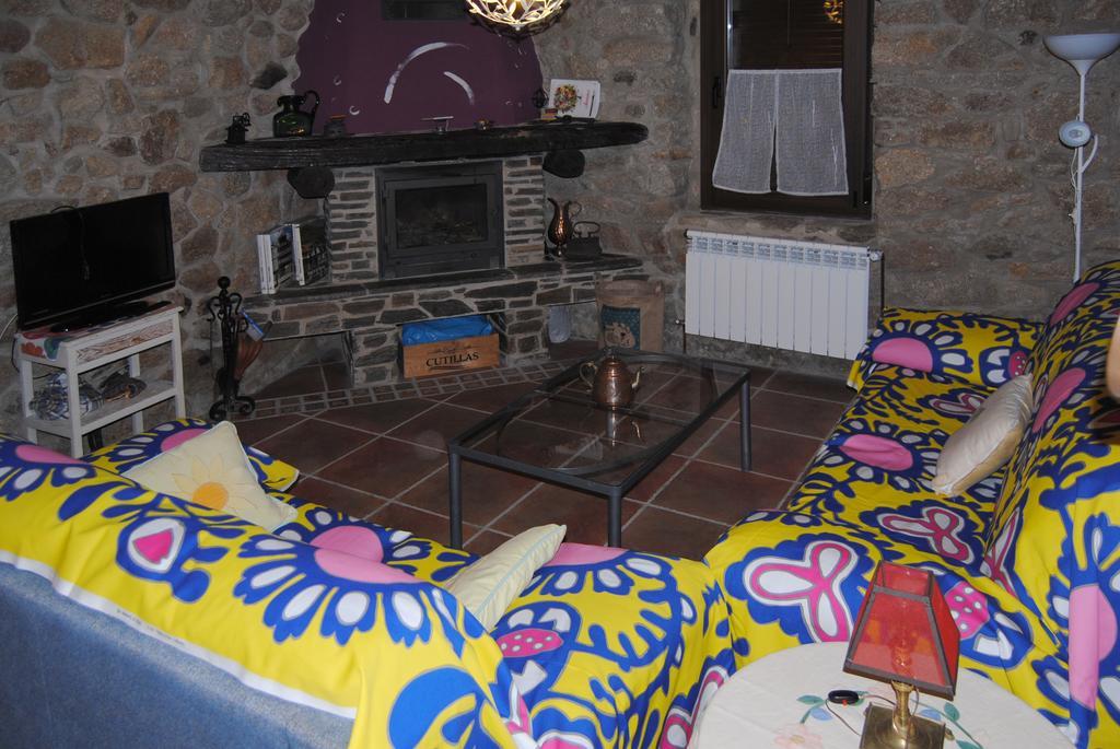 Casa Rural Romanejo Cabezabellosa 外观 照片